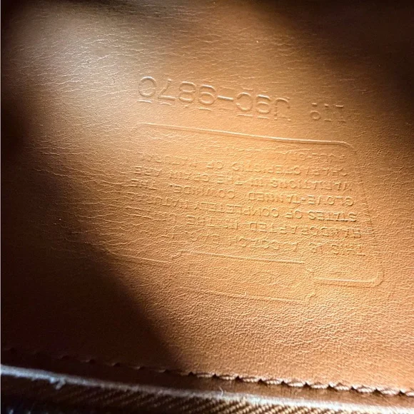 Coach Vintage Court Bag 9870 British Tan Original Hangtag Crossbody USA - Picture 10 of 16